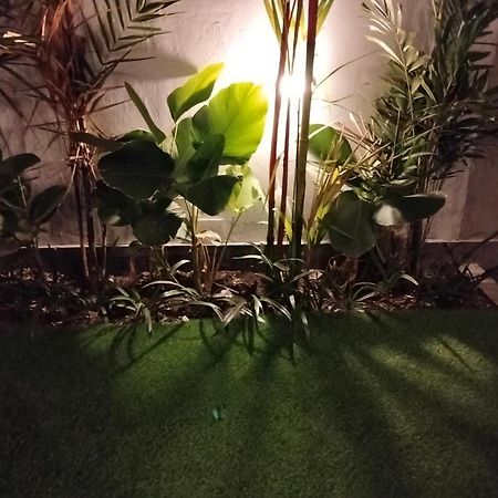Kutus Bali Guesthouse Sanur Zewnętrze zdjęcie
