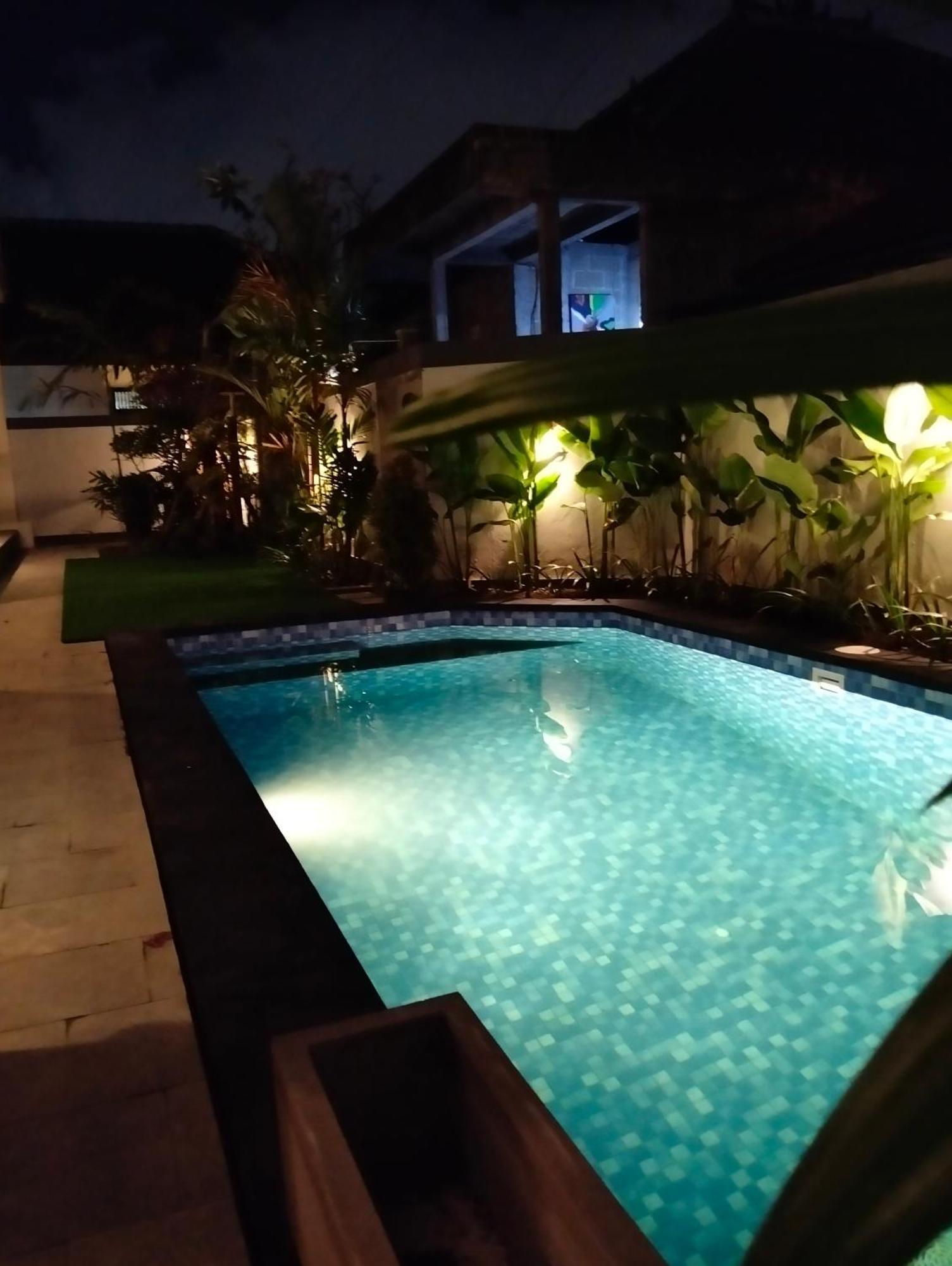 Kutus Bali Guesthouse Sanur Zewnętrze zdjęcie